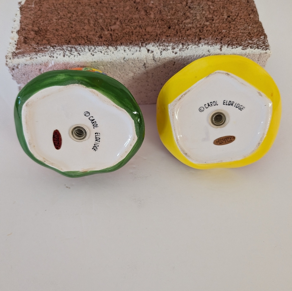 Hat Salt And Pepper Shakers - Picture 3 of 3